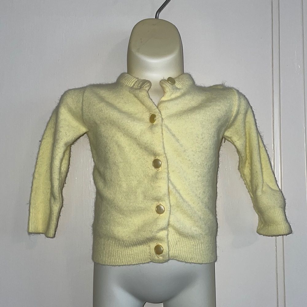 Vtg Another Dell Product yellow orlon infant/baby cardigan sweater